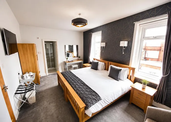 The Fossil Tree Hotel